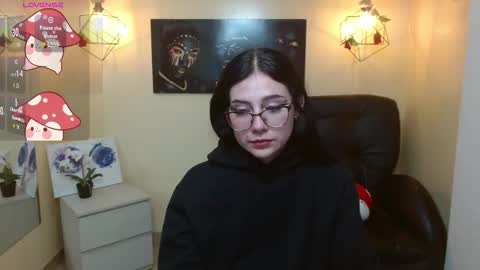 Kimberly online show from October 1, 2025, 1:17 pm