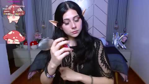 Kimberly online show from November 20, 2025, 2:06 pm