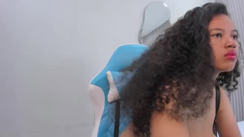 Snapshot of agata18_ chatting on October 24, 2025, 2:46 pm A G A T A  online show from October 24, 2025, 2:46 pm