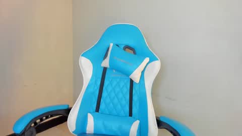 A G A T A  online show from November 20, 2025, 12:49 pm