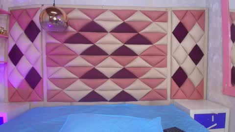 Ana online show from October 29, 2025, 11:56 am