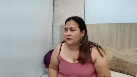 Agata Hernandez online show from April 22, 2026, 4:37 am