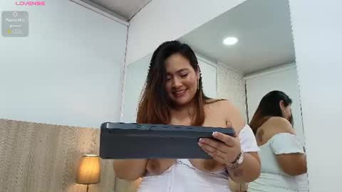 Agata Hernandez online show from June 25, 2026, 5:12 am