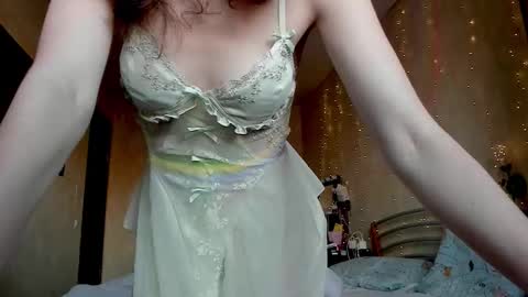 Snapshot of agata_in_wonderland chatting on November 20, 2025, 5:40 am agata_in_wonderland online show from November 20, 2025, 5:40 am