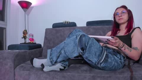 Agata Collinss online show from February 2, 2025, 1:23 am