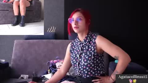 Agata Collinss online show from November 25, 2025, 4:07 pm