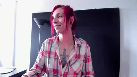 Agata Collinss online show from March 27, 2026, 9:36 pm