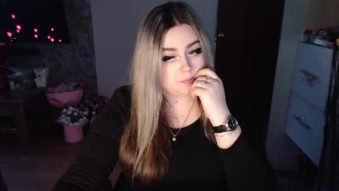 Snapshot of agatasweeti chatting on January 17, 2025, 8:22 pm Agata online show from January 17, 2025, 8:22 pm