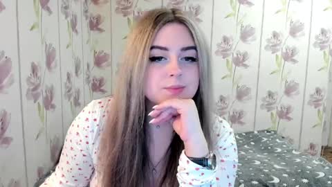 Agata online show from May 4, 2026, 8:38 pm