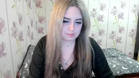 Agata online show from May 17, 2026, 9:33 pm