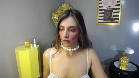 AGATHA online show from November 1, 2025, 12:18 pm