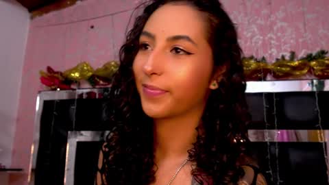 Snapshot of agatha_collinss chatting on January 3, 2025, 7:18 pm Val inst agatha clls online show from January 3, 2025, 7:18 pm