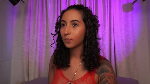 Snapshot of agatha_collinss chatting on September 23, 2025, 7:06 pm Val inst agatha clls online show from September 23, 2025, 7:06 pm