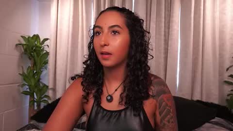 Val   inst  agatha clls online show from November 21, 2025, 7:23 pm