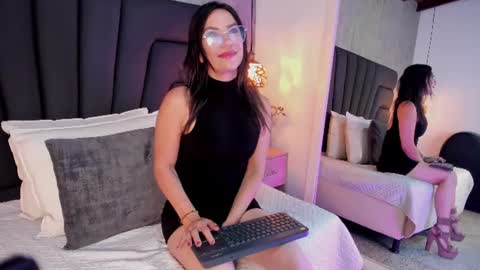 agatha_milf13 online show from July 8, 2026, 11:48 am