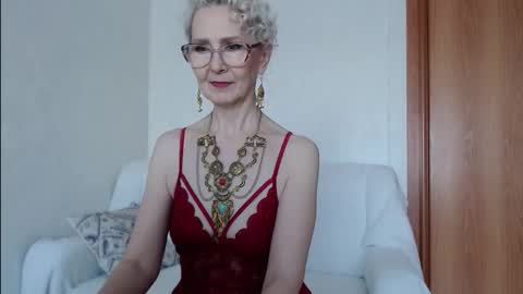 Snapshot of agatha_moore_ chatting on November 18, 2025, 4:39 am Agatha online show from November 18, 2025, 4:39 am
