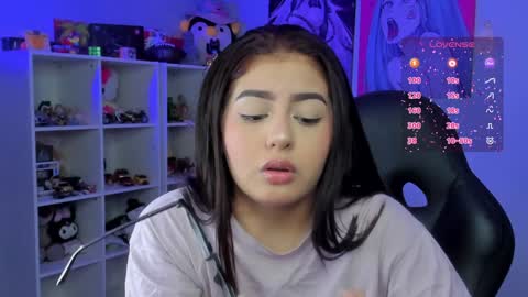 Cat online show from December 22, 2024, 7:22 am