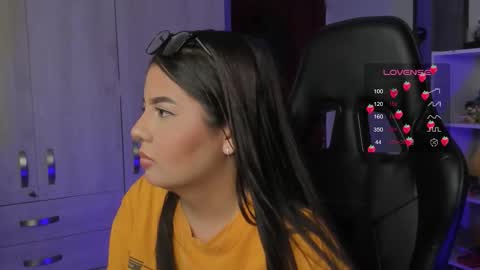 Cat online show from September 24, 2025, 5:44 am