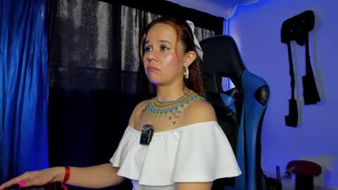 Snapshot of agatha_walter_ chatting on November 28, 2025, 6:32 pm agatha_walter_ online show from November 28, 2025, 6:32 pm