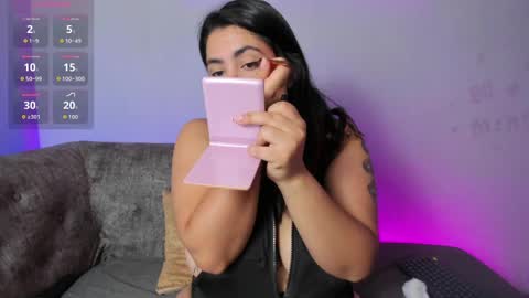 agatha bel    online show from April 5, 2026, 12:24 pm