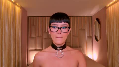 Agatha online show from October 24, 2025, 7:21 pm