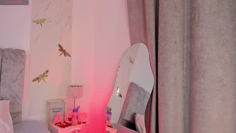 Snapshot of agathaowens chatting on February 13, 2025, 3:18 am Agatha Owens online show from February 13, 2025, 3:18 am