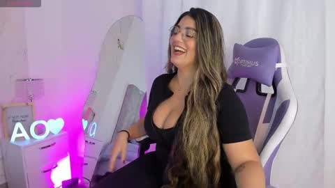 Snapshot of agathaowens chatting on October 2, 2025, 1:45 am Agatha Owens online show from October 2, 2025, 1:45 am