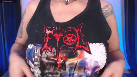 Snapshot of agathatenebris chatting on December 21, 2024, 11:56 pm Agatha Tenebris online show from December 21, 2024, 11:56 pm