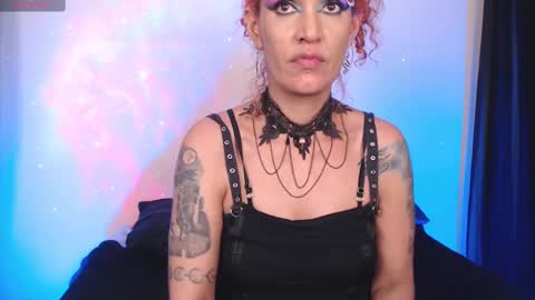 Snapshot of agathatenebris chatting on February 14, 2025, 9:43 pm Agatha Tenebris online show from February 14, 2025, 9:43 pm