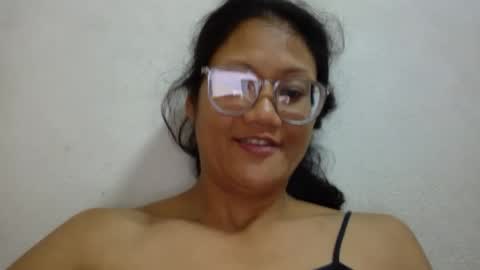 agela22 online show from August 1, 2026, 3:11 pm