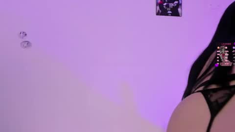 Snapshot of aggie_swett chatting on October 6, 2025, 10:51 pm Maggie online show from October 6, 2025, 10:51 pm