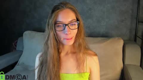 agnes wells online show from October 14, 2025, 9:21 am