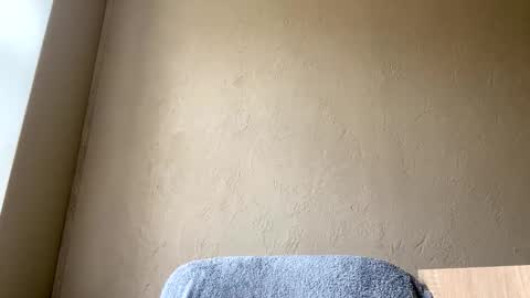 Agnes online show from October 12, 2025, 9:08 am