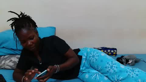 Snapshot of aguas_ chatting on March 12, 2026, 8:53 am aguas online show from March 12, 2026, 8:53 am