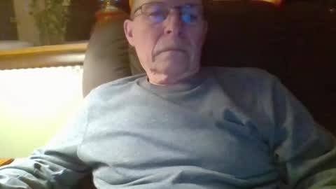 Snapshot of aguynrkfrd chatting on January 6, 2026, 10:30 am aguynrkfrd online show from January 6, 2026, 10:30 am