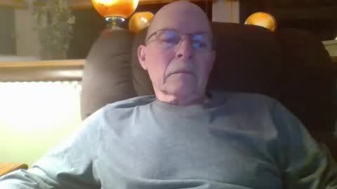 Snapshot of aguynrkfrd chatting on March 7, 2026, 10:45 am aguynrkfrd online show from March 7, 2026, 10:45 am