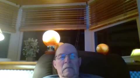 Snapshot of aguynrkfrd chatting on March 29, 2026, 9:42 am aguynrkfrd online show from March 29, 2026, 9:42 am