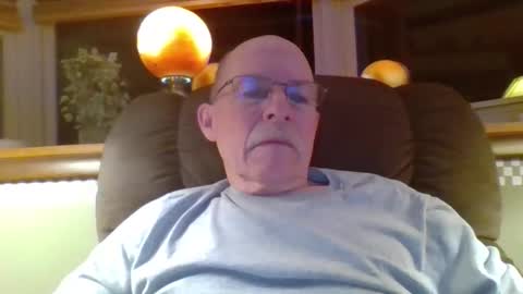 Snapshot of aguynrkfrd chatting on April 12, 2026, 9:14 am aguynrkfrd online show from April 12, 2026, 9:14 am