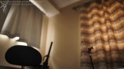 Snapshot of ah_ha chatting on December 4, 2024, 6:28 pm ah_ha online show from December 4, 2024, 6:28 pm