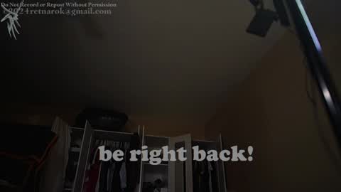 Snapshot of ah_ha chatting on December 9, 2024, 7:07 pm ah_ha online show from December 9, 2024, 7:07 pm