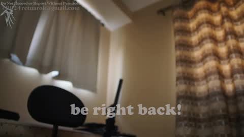 Snapshot of ah_ha chatting on December 18, 2024, 8:36 pm ah_ha online show from December 18, 2024, 8:36 pm