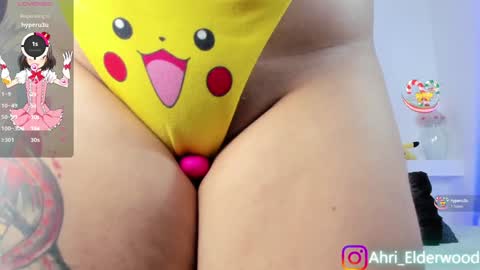 Ahri help me get to 100  online show from December 23, 2024, 6:55 am