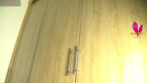 Aida  online show from November 2, 2025, 11:23 am