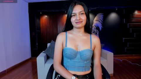 aidajoness online show from September 13, 2025, 7:02 pm