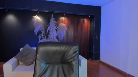 aidajoness online show from September 23, 2025, 11:24 am