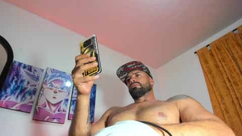 Snapshot of aidenbrites chatting on January 5, 2025, 3:53 am Aiden Brites online show from January 5, 2025, 3:53 am