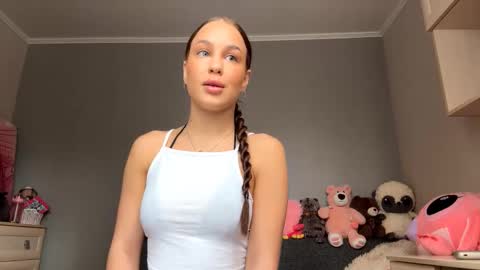 Snapshot of aikostrathman chatting on September 26, 2025, 6:39 am Katie online show from September 26, 2025, 6:39 am