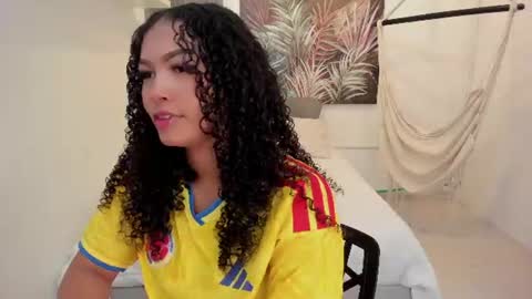 Alisson online show from July 3, 2026, 7:42 pm