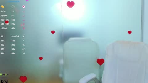 Snapshot of aileen_williams chatting on December 3, 2025, 8:23 am Allie online show from December 3, 2025, 8:23 am