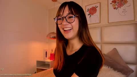 Snapshot of aily_yozuko chatting on September 16, 2025, 2:45 am Aily Yozuko online show from September 16, 2025, 2:45 am